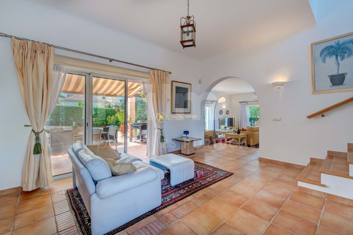 Image No.19-3 Bed Villa for sale