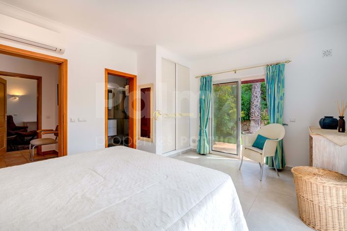 Image No.22-3 Bed Villa for sale