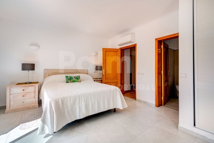 Image No.24-3 Bed Villa for sale