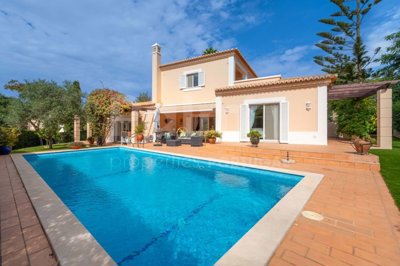 1706-644565-4017d2f44a169e2070a298ad08d2a2828