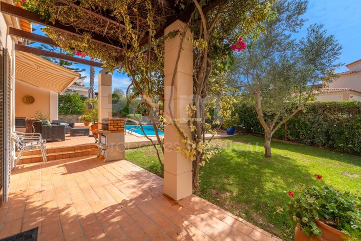 Image No.43-3 Bed Villa for sale