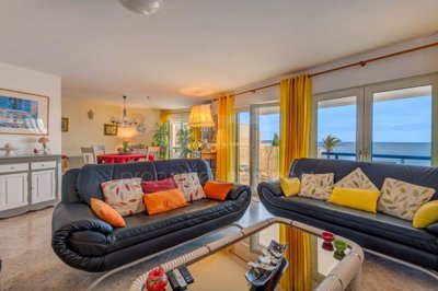 1706-650711-4017d2f44a169e2070a298ad08d2a2828