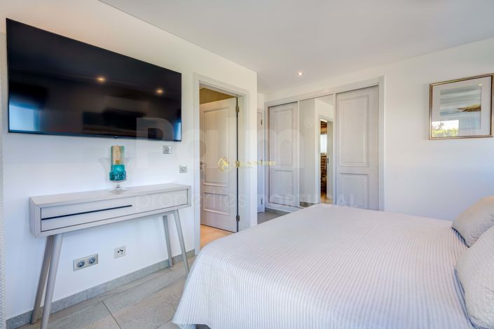 Image No.17-3 Bed Villa for sale