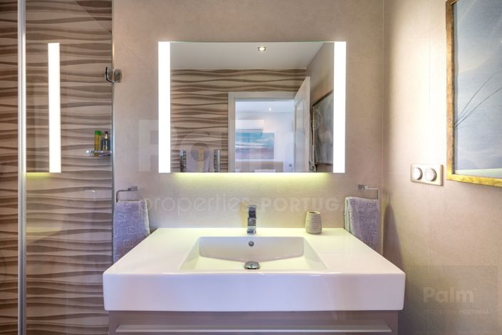 Image No.20-3 Bed Villa for sale