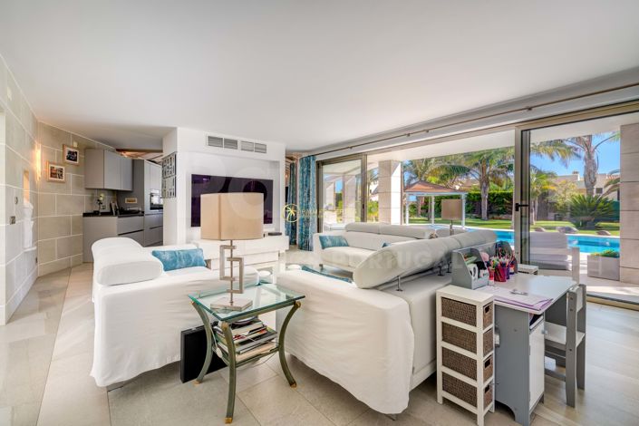 Image No.33-3 Bed Villa for sale