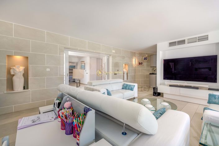 Image No.35-3 Bed Villa for sale