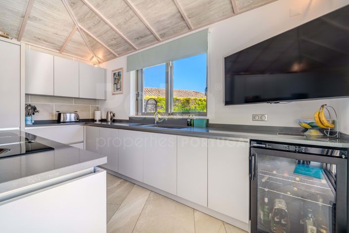 Image No.6-3 Bed Villa for sale