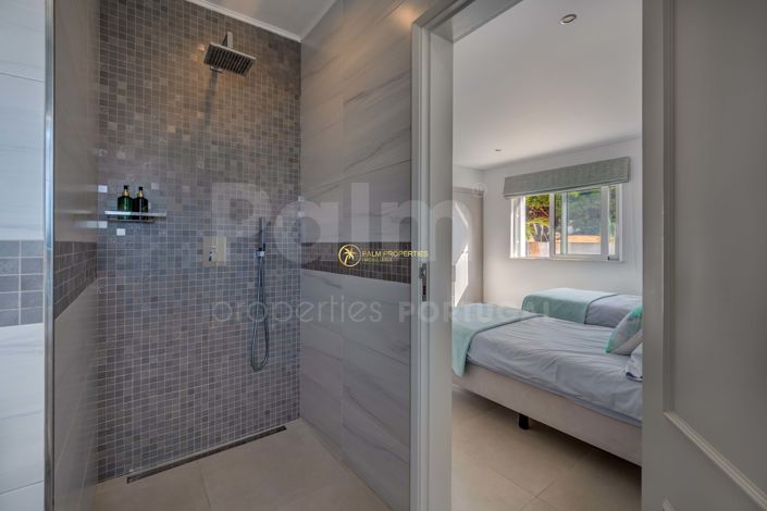 Image No.24-3 Bed Villa for sale