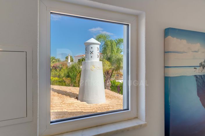 Image No.36-3 Bed Villa for sale