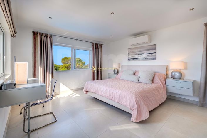 Image No.38-3 Bed Villa for sale