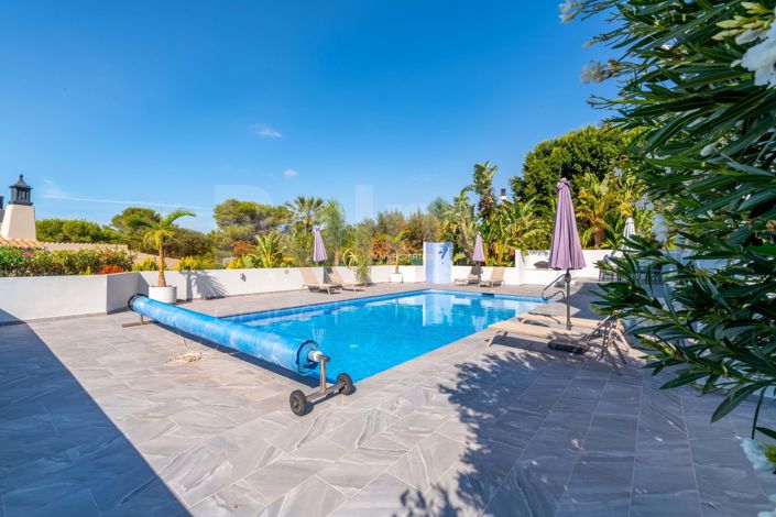 Image No.55-3 Bed Villa for sale