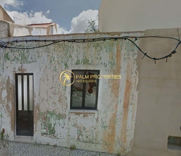 Image No.3-3 Bed Land for sale