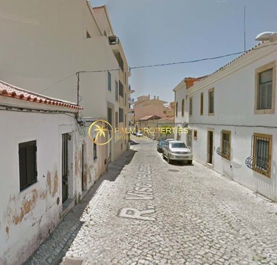 Image No.4-3 Bed Land for sale