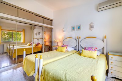 1706-650714-4017d2f44a169e2070a298ad08d2a2828