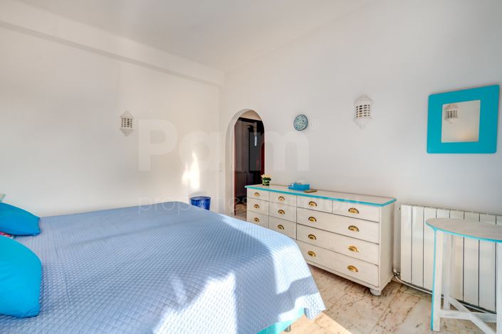 Image No.21-8 Bed Villa for sale