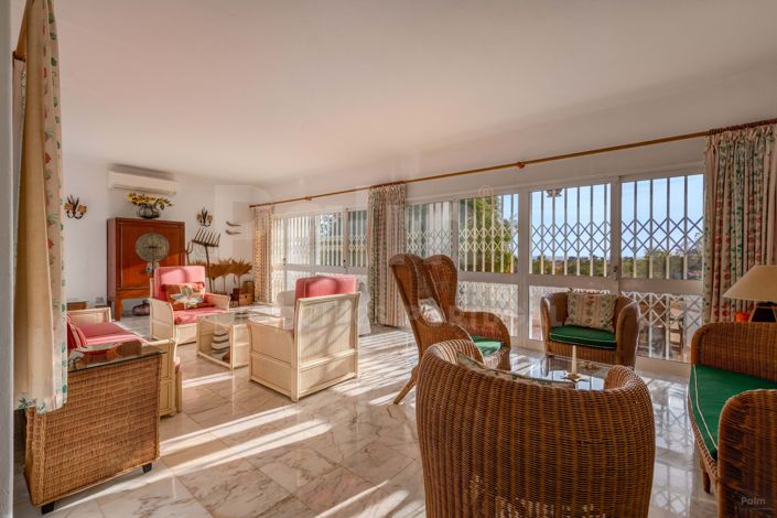 Image No.23-8 Bed Villa for sale