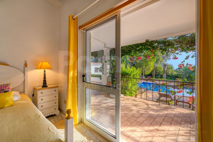 Image No.30-8 Bed Villa for sale