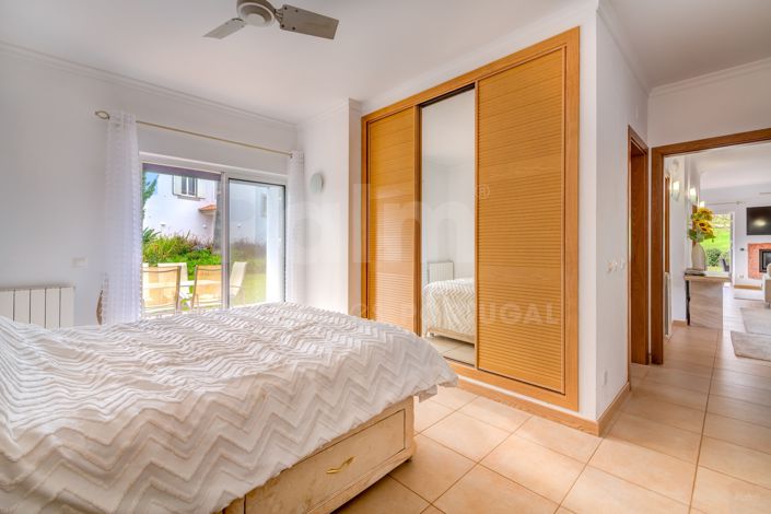 Image No.19-3 Bed Villa for sale