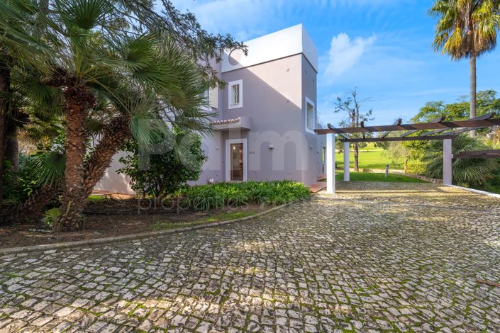 Image No.4-3 Bed Villa for sale