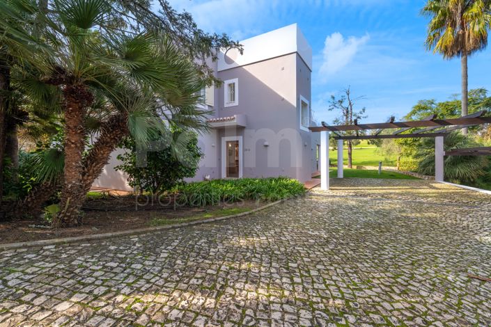Image No.4-3 Bed Villa for sale