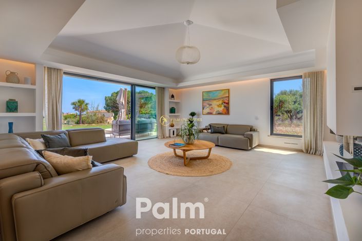 Image No.13-4 Bed Villa for sale