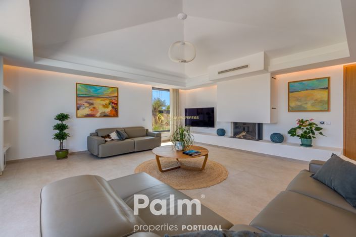 Image No.15-4 Bed Villa for sale