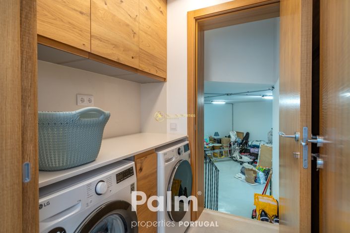 Image No.25-4 Bed Villa for sale