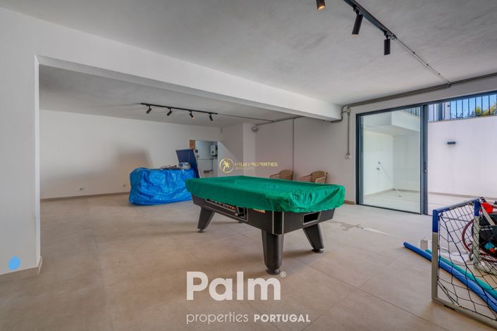 Image No.30-4 Bed Villa for sale