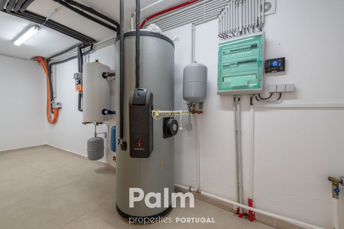 Image No.32-4 Bed Villa for sale