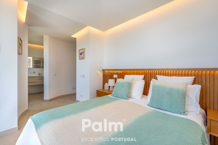 Image No.38-4 Bed Villa for sale