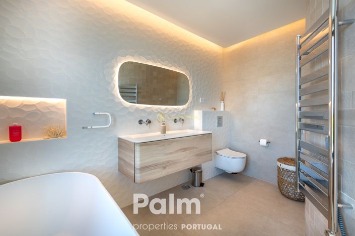 Image No.44-4 Bed Villa for sale