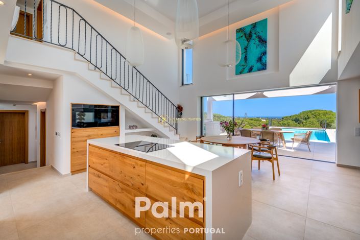 Image No.9-4 Bed Villa for sale