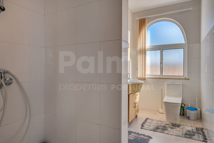 Image No.33-6 Bed Villa for sale