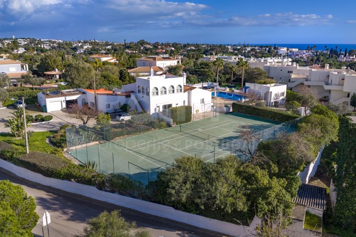 Image No.57-6 Bed Villa for sale
