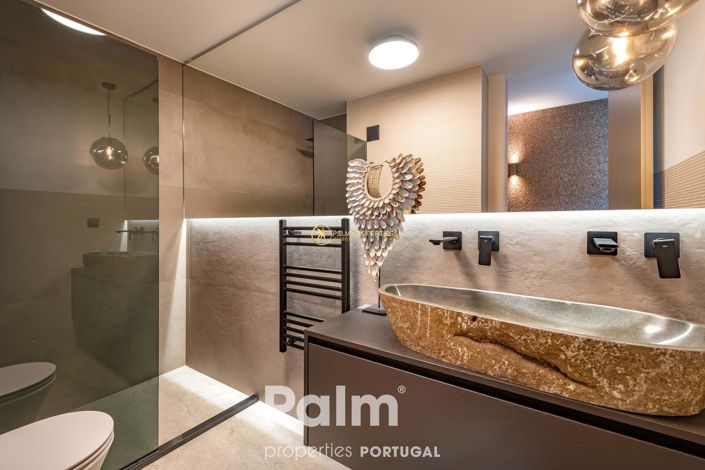 Image No.19-6 Bed Apartment for sale