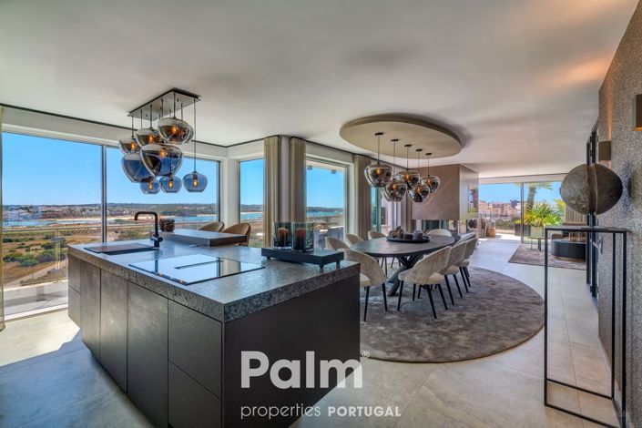Image No.3-6 Bed Apartment for sale