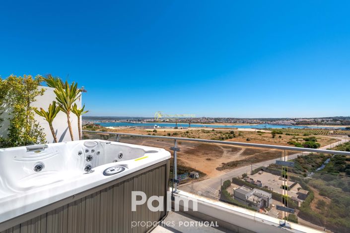 Image No.32-6 Bed Apartment for sale