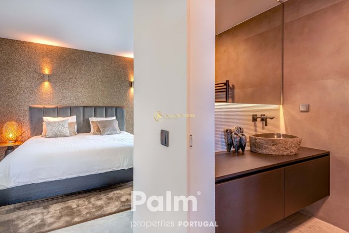 Image No.34-6 Bed Apartment for sale