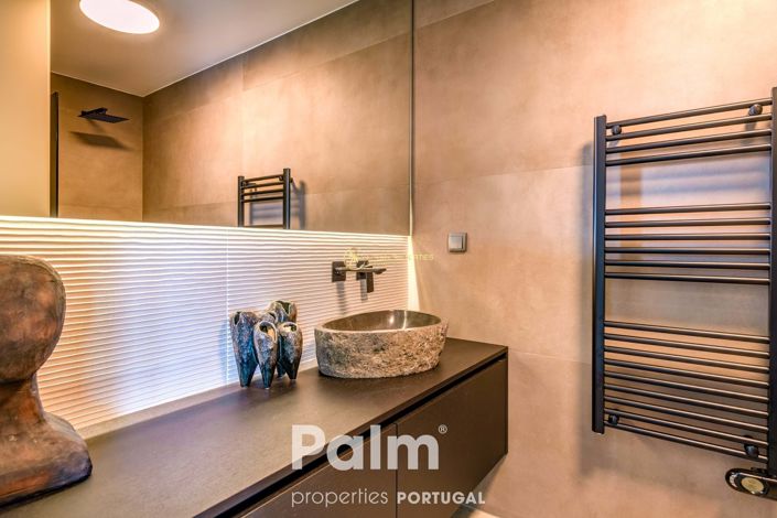 Image No.35-6 Bed Apartment for sale