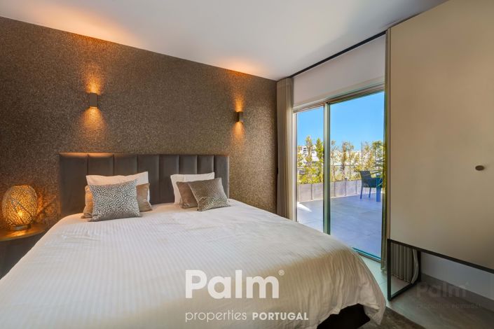 Image No.37-6 Bed Apartment for sale