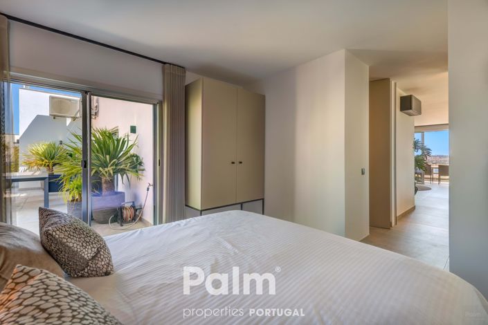 Image No.38-6 Bed Apartment for sale