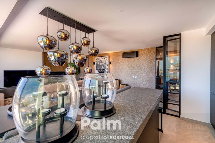 Image No.12-4 Bed Apartment for sale