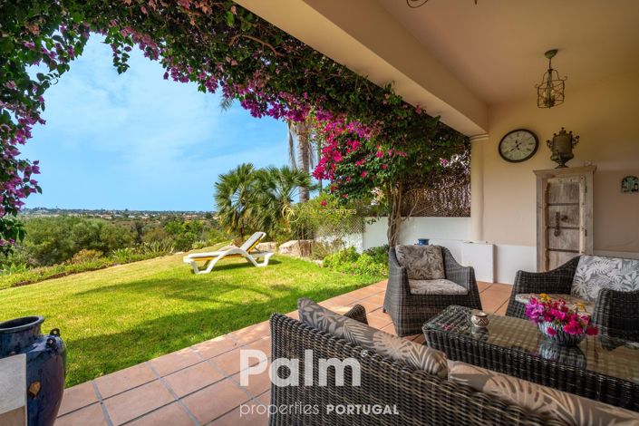 Image No.2-2 Bed Townhouse for sale