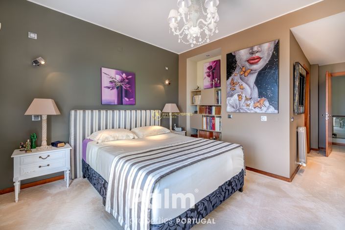 Image No.23-2 Bed Townhouse for sale