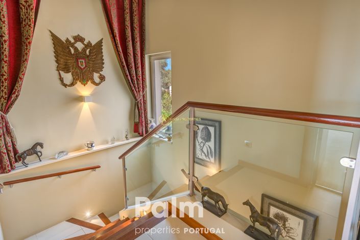 Image No.41-2 Bed Townhouse for sale