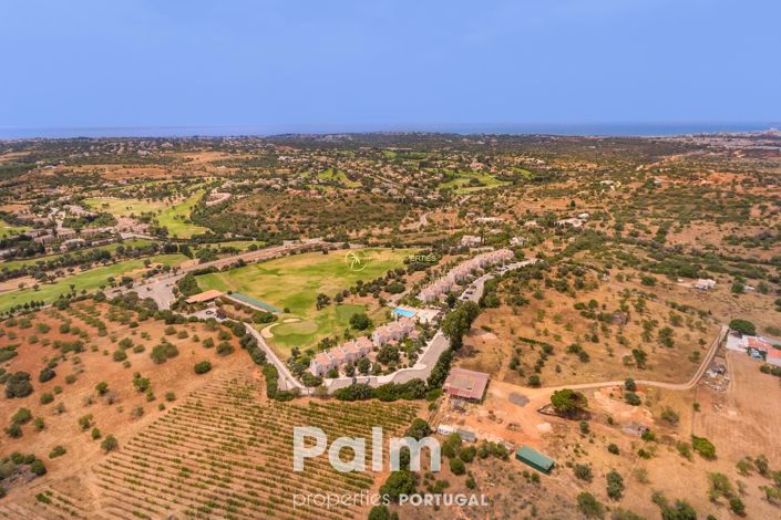 Image No.45-2 Bed Townhouse for sale