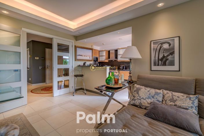 Image No.6-2 Bed Townhouse for sale