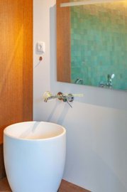 1706-659477-4017d2f44a169e2070a298ad08d2a2828