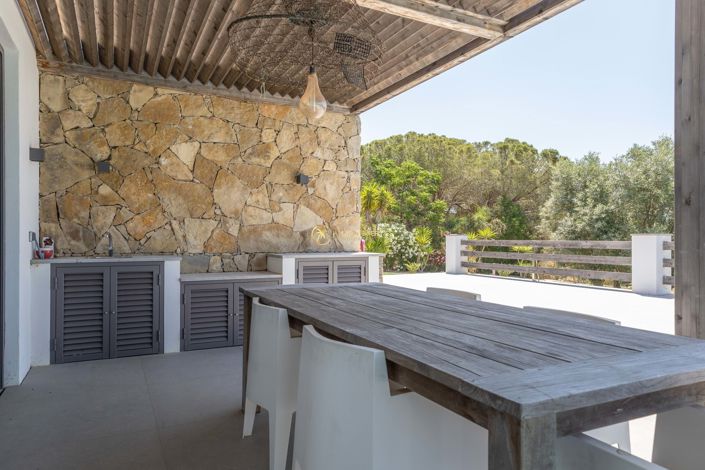 Image No.12-4 Bed Villa for sale