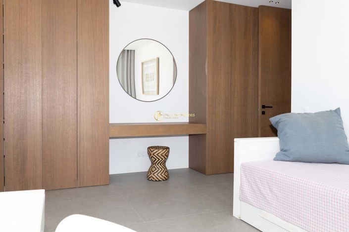 Image No.15-4 Bed Villa for sale